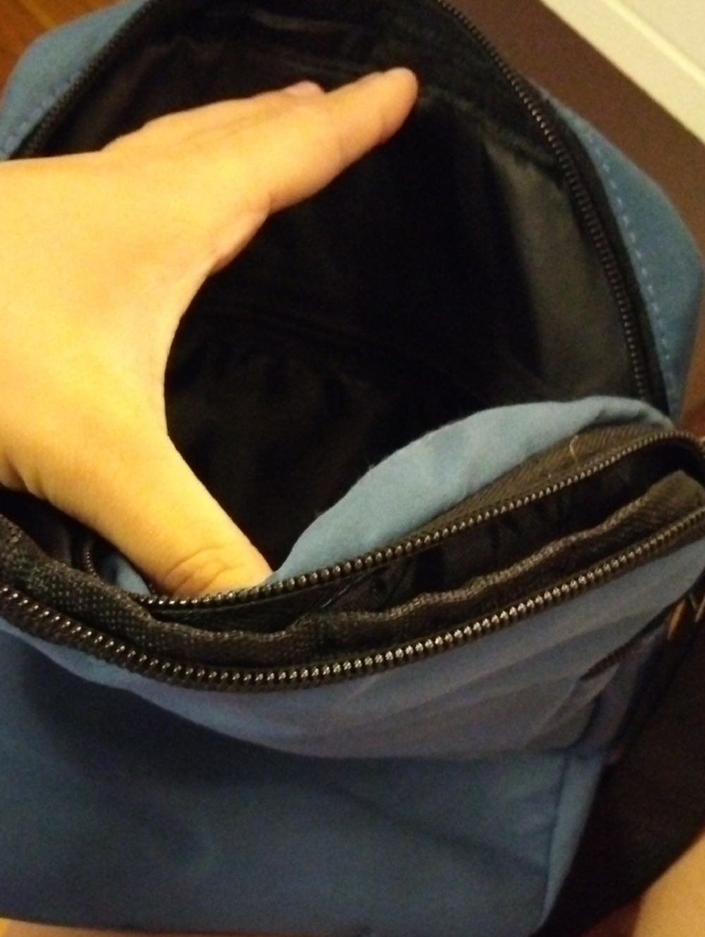 Blue Nike Cross Body Bag Very Cute And Tactical - Picture 5 of 8